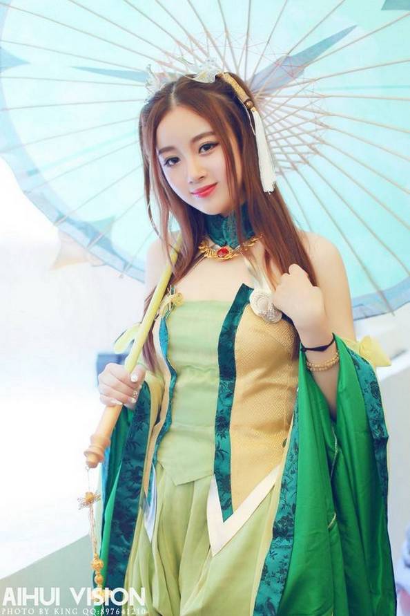 精选漂亮的cosplay美女图片大全