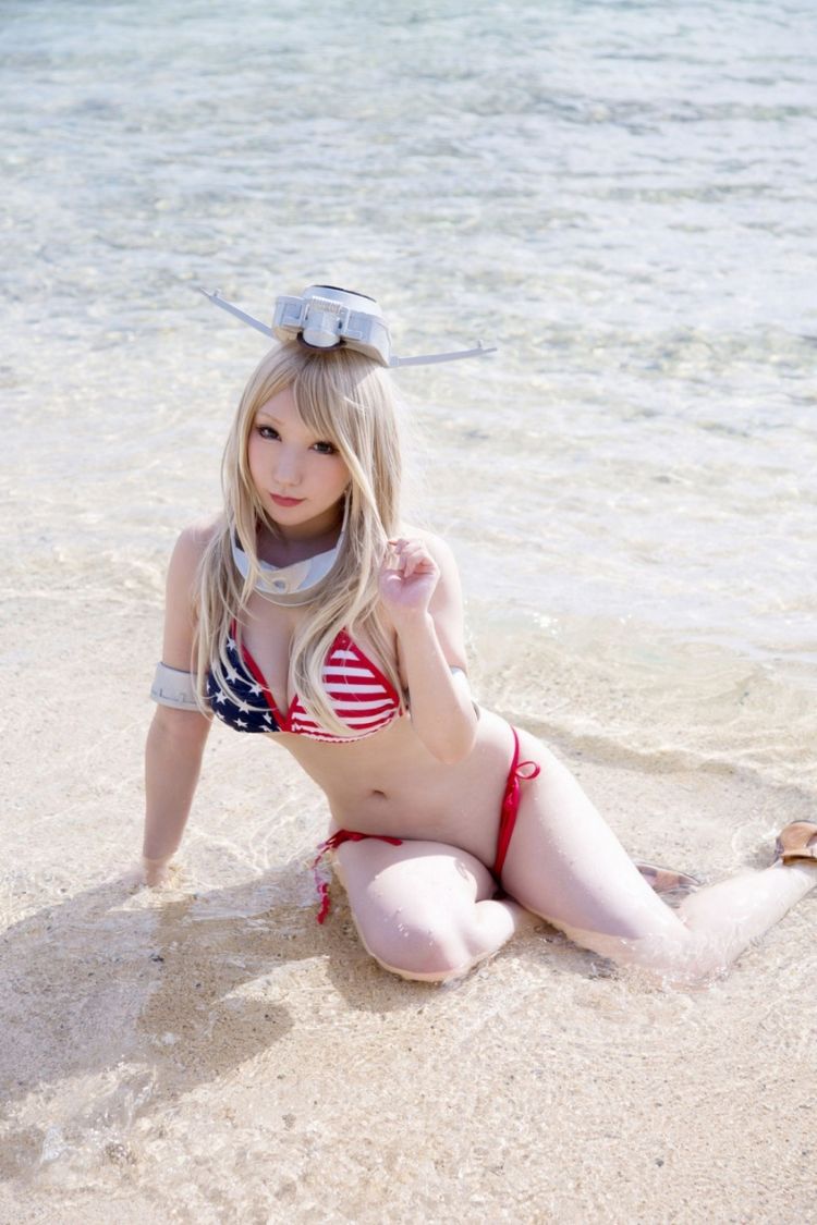 日本cosplay美女海边性感写真照