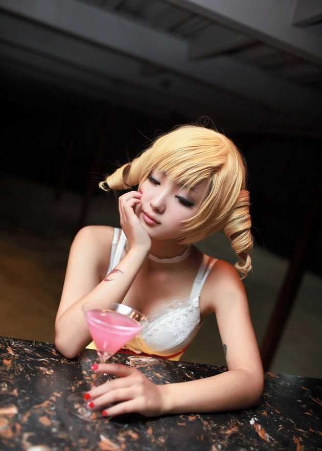 性感cosplay美女凯瑟琳妖艳写真