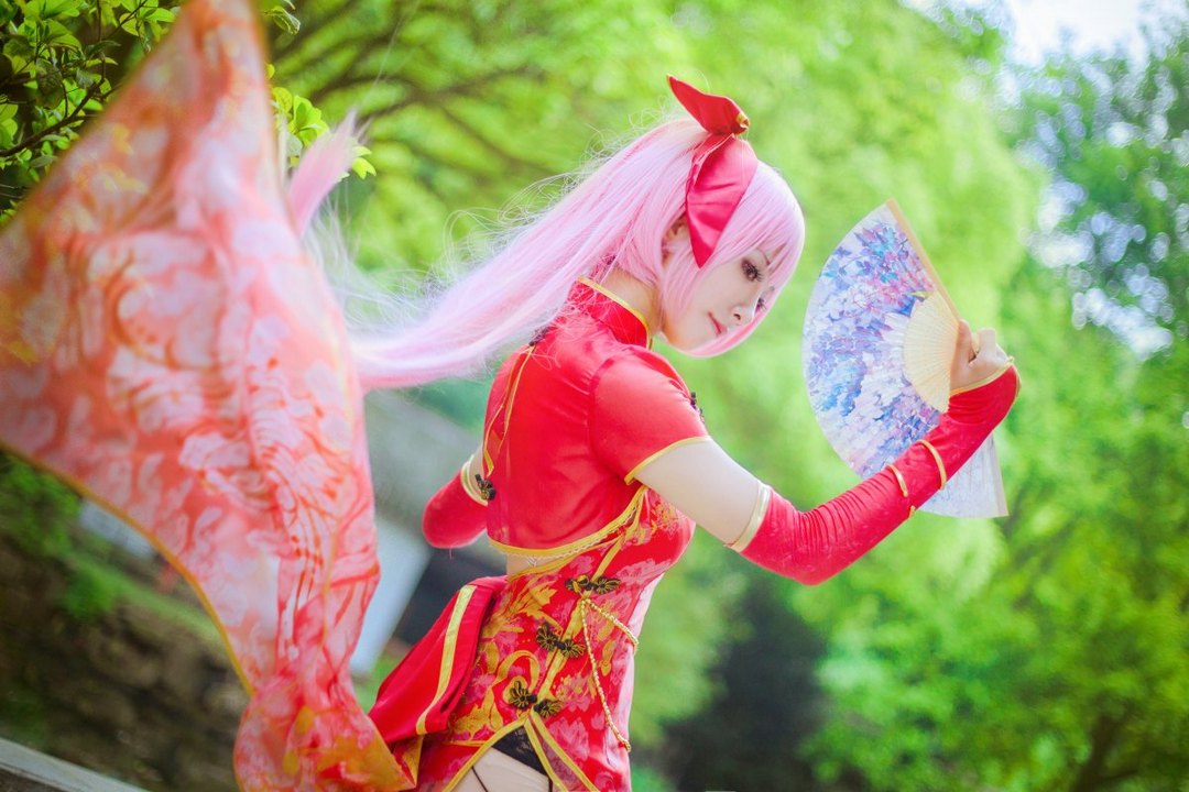 古风旗袍美女cosplay巡音流歌同人图片