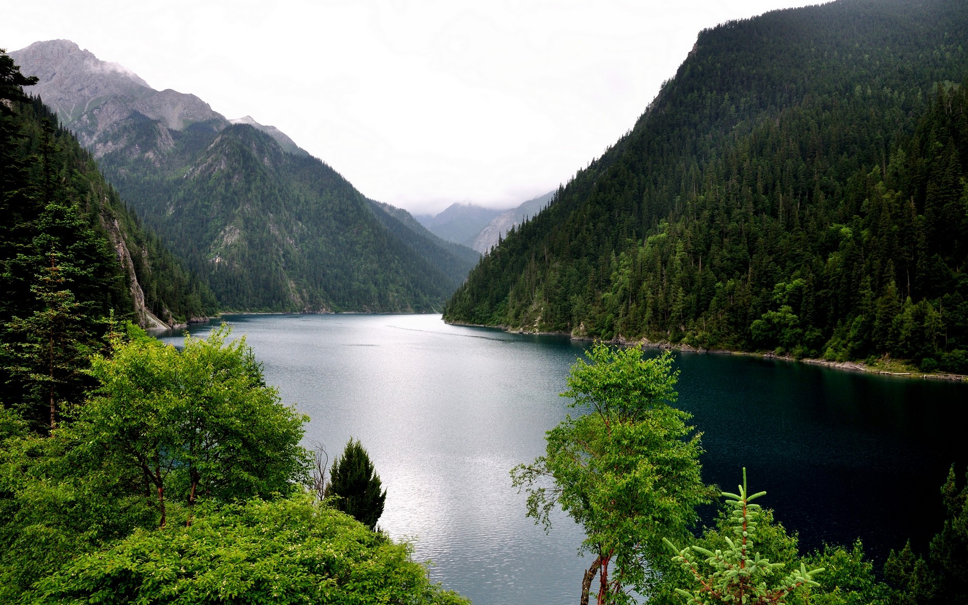 精选夏日九寨沟绝色美景山水图片